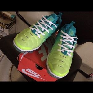 Women’s Nike Air Vapormax Plus Size 7W